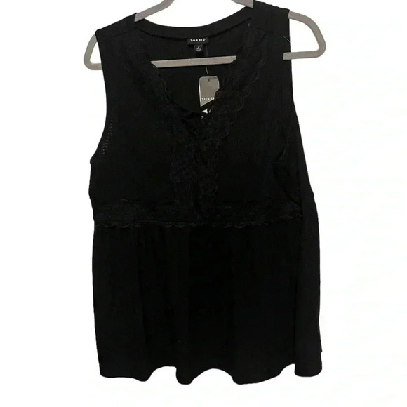 Torrid black tank size 2 lace v neck NWT - Picture 1 of 4